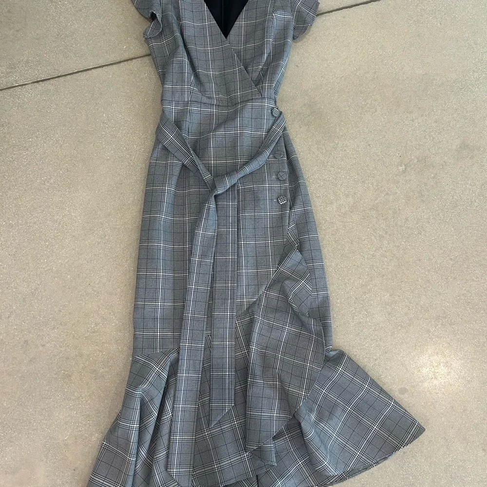 Black and Grey Gray Asymmetrical Ruffled Midi Dress Antonio Melani Dress Plaid - Picture 2 of 5